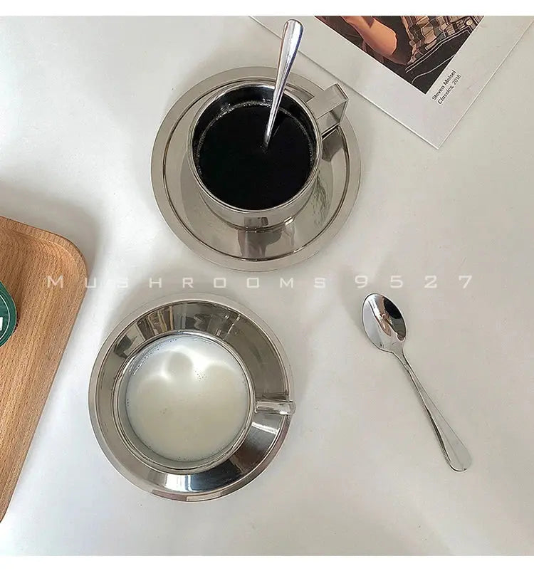Tasse et Soucoupe en Acier Inoxydable | Tokko Studio.