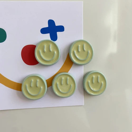 Magnets pour Réfrigérateur Smiley | Tokko Studio.