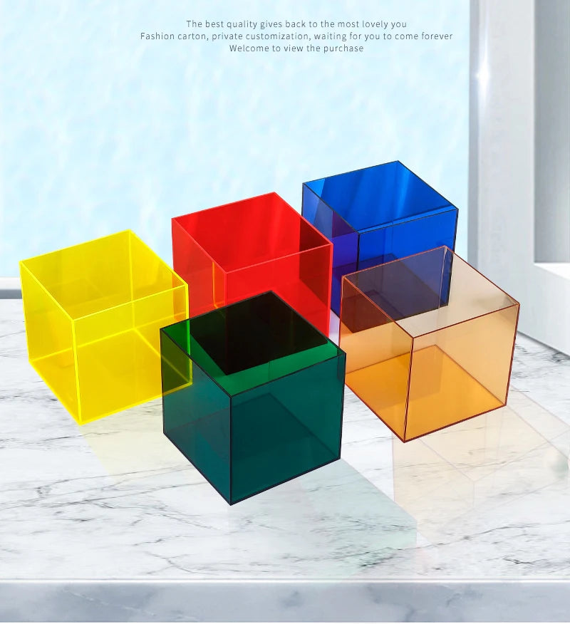 Présentoir Cube en Acrylique | Tokko Studio.