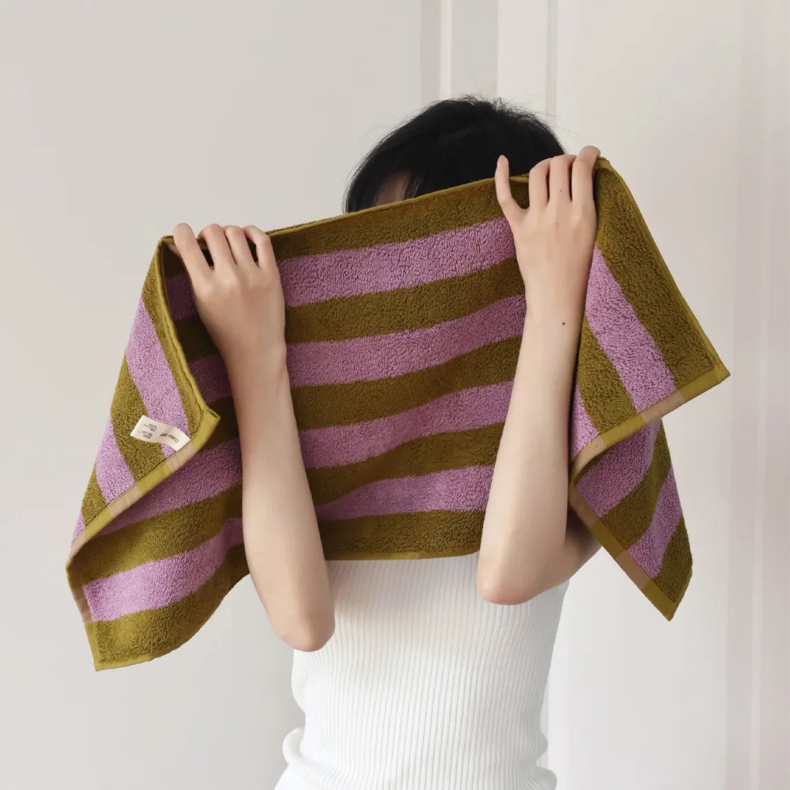 Serviette de Bain Rayée | Tokko Studio.