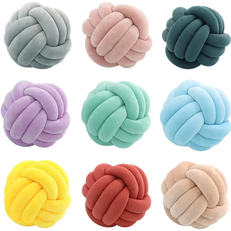 Coussin Boule Nouée Douce | Tokko Studio.
