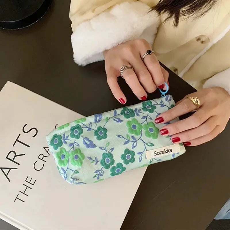 Trousse à Maquillage Fleurie | Tokko Studio.