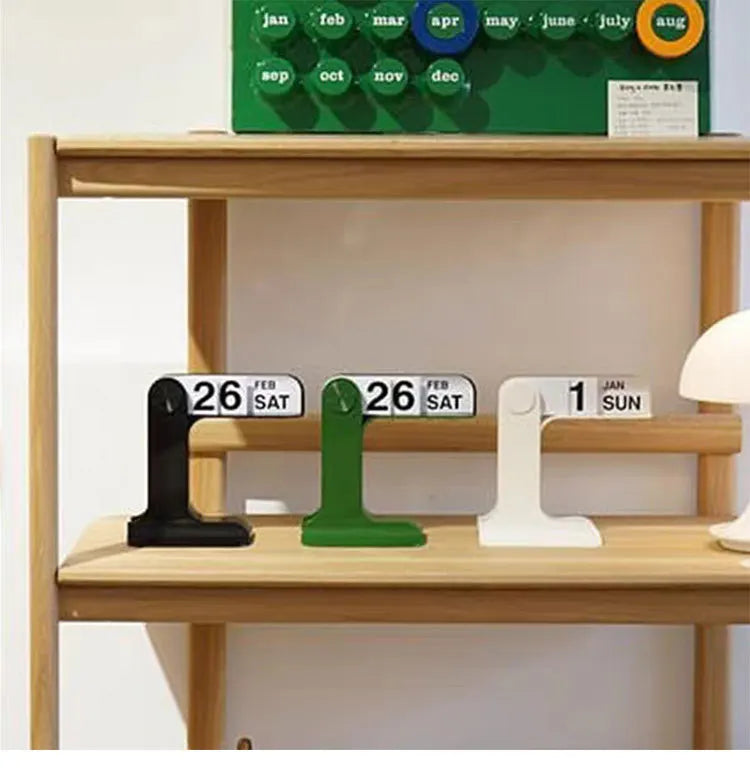 Calendrier de Bureau | Tokko Studio.