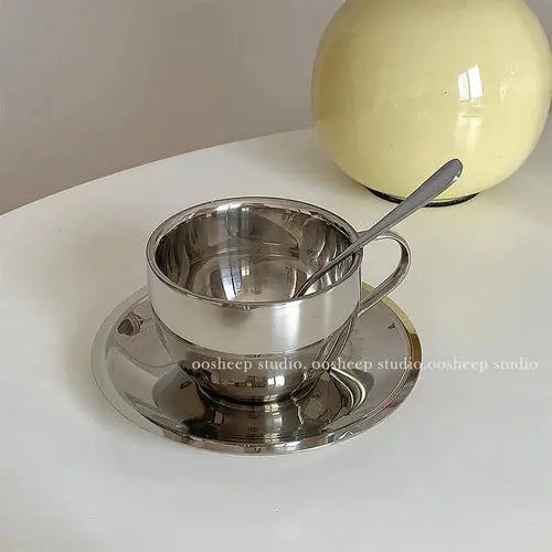 Tasse et Soucoupe en Acier Inoxydable | Tokko Studio.