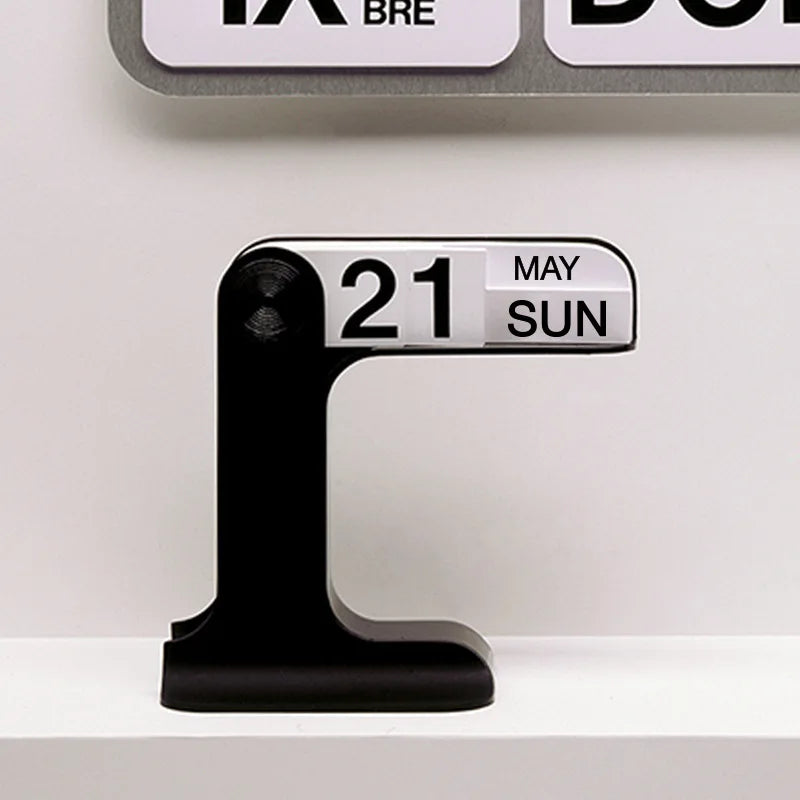 Calendrier de Bureau | Tokko Studio.