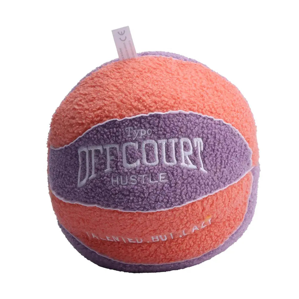 Coussin en Peluche Basket | Tokko Studio.