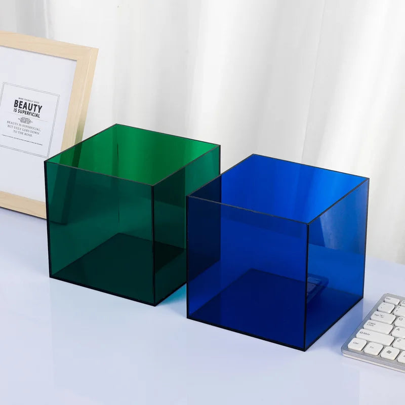 Présentoir Cube en Acrylique | Tokko Studio.