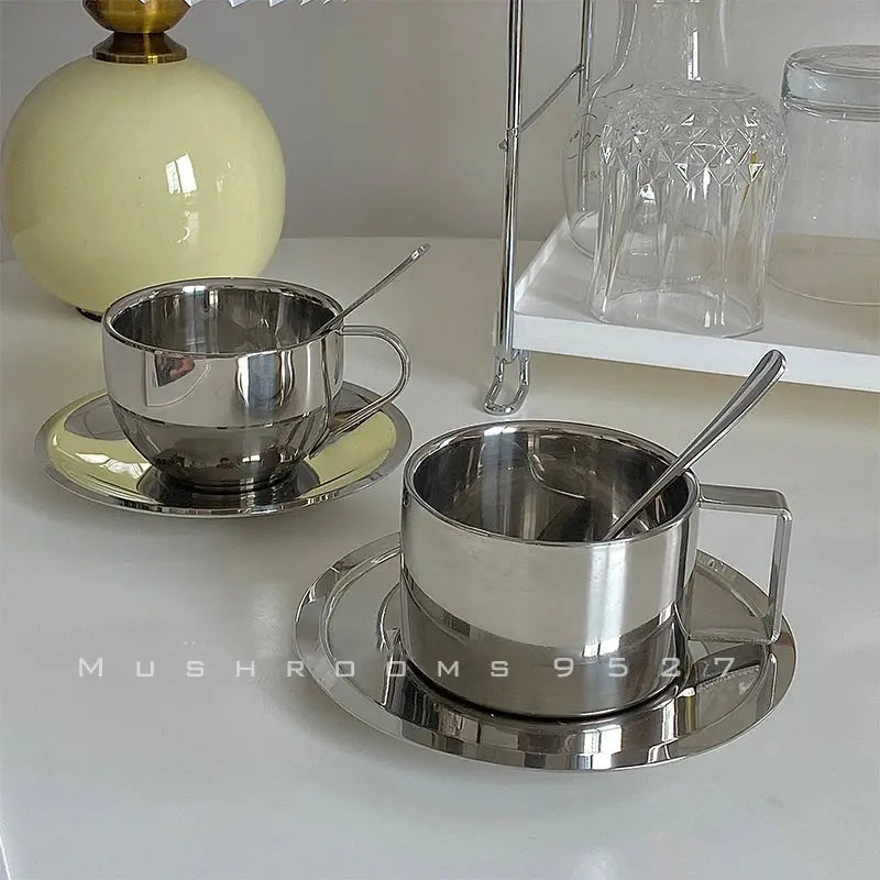 Tasse et Soucoupe en Acier Inoxydable | Tokko Studio.