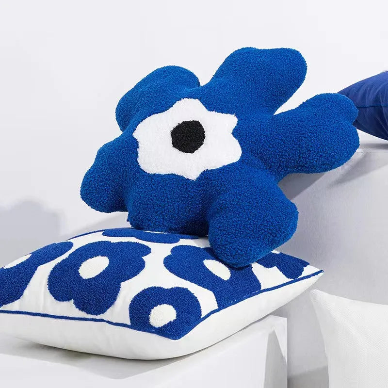 Coussin Oeil Corail Bleue |  Tokko Studio.