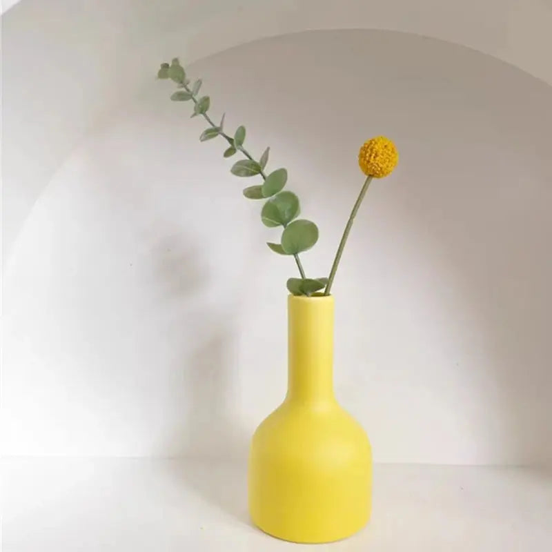 Vase en Céramique Jaune |  Tokko Studio.