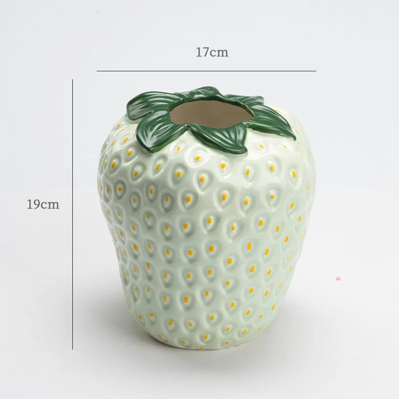 Vase Fraise |  Tokko Studio.