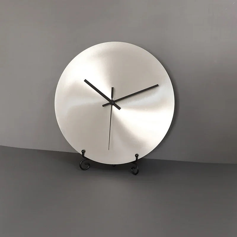 Horloge Murale Inox - Tokko Studio |  Tokko Studio.