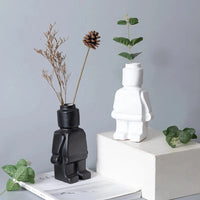 Étienne - Tokko Studio