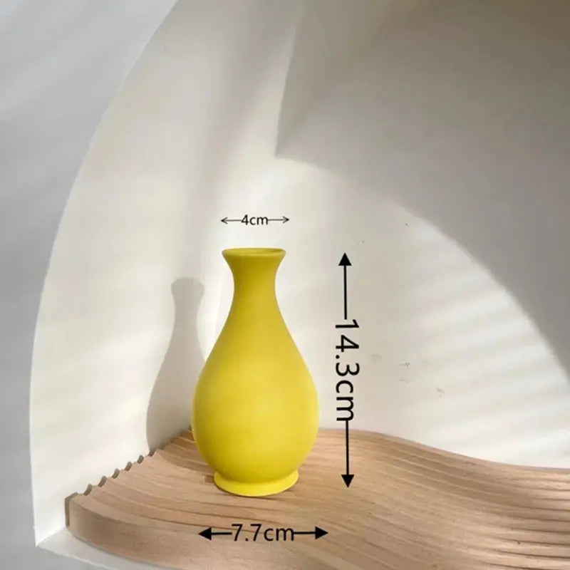 Vase en Céramique Jaune |  Tokko Studio.