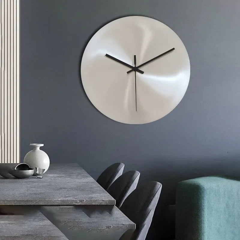 Horloge Murale Inox - Tokko Studio |  Tokko Studio.