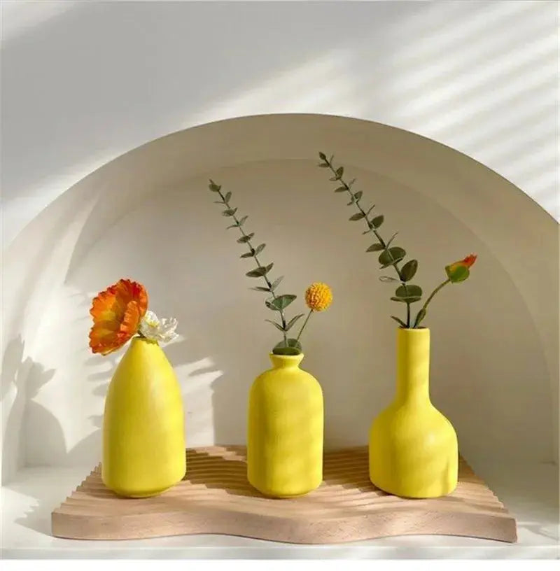 Vase en Céramique Jaune |  Tokko Studio.