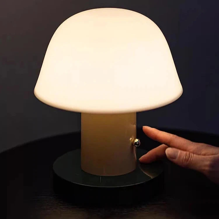 Lampe Champignon - Monna Suzi |  Tokko Studio.